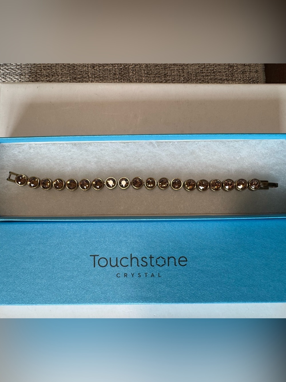 ✨ TOUCHSTONE CRYSTAL LIGHT AMBER BRACELET